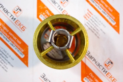 135675 Термостат THERMOSTAT Cummins NT855, NTA855, QSK60 Взаимозаменяемые номера: 146076